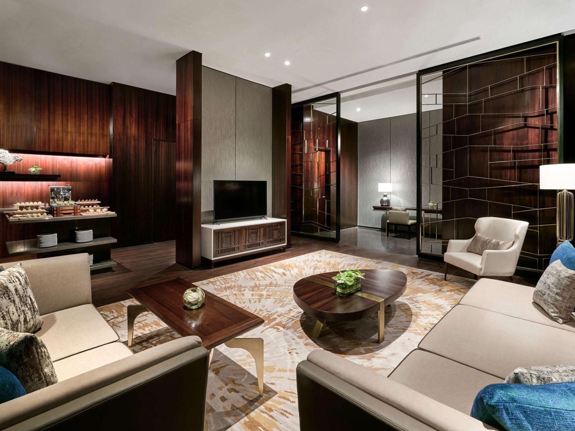 Pullman Bandung Grand Central Экстерьер фото